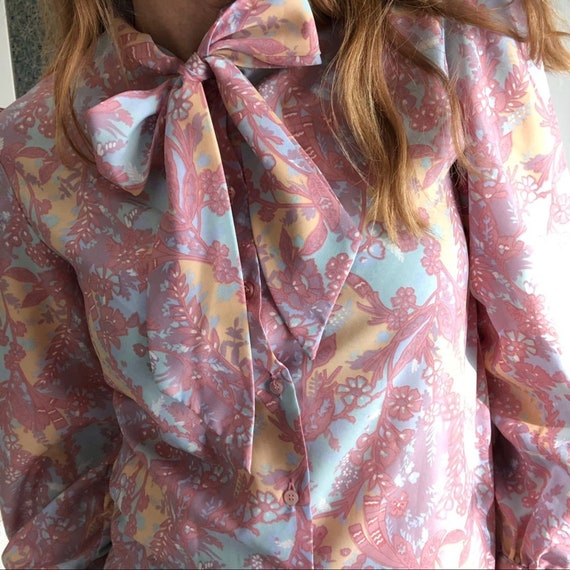 Vintage 70s Pussy Bow Printed Blouse/ Purple/Mauve