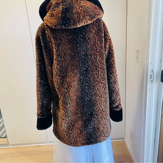 Vintage 90s Faux Fur Leopard Print Coat Reversibl… - image 5