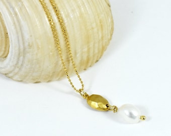 Short Pearl Necklace, Beaded Gold Chain, Gold-plated Silver Pebble Charm, Handmade, Women, Jewellery