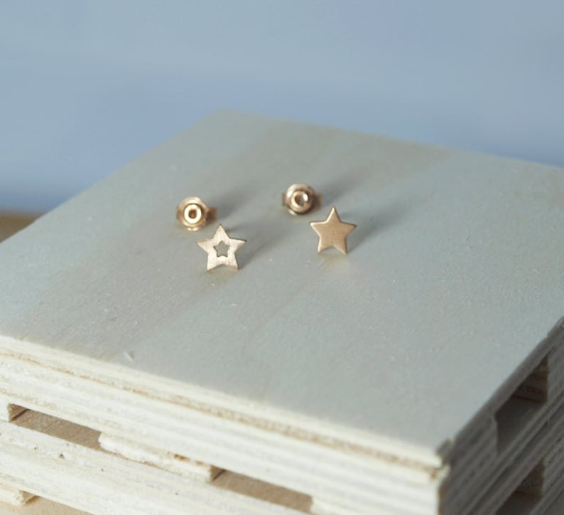 Open Star Stud Gold Star Earrings Mismatched Silver Star Studs Rose Gold-Plated Women Jewellery