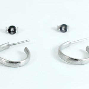 Minimalist Hoop Earrings Small Hammered Silver Hoops Elegant Everyday Jewelry image 7