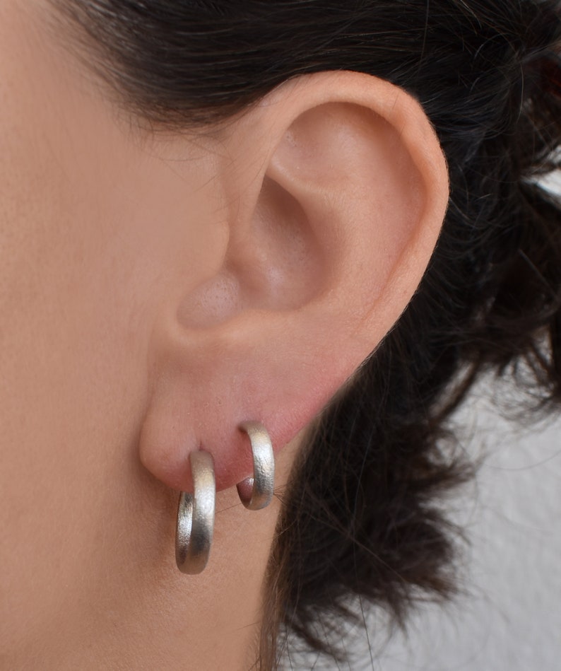 Minimalist Hoop Earrings Small Hammered Silver Hoops Elegant Everyday Jewelry image 10