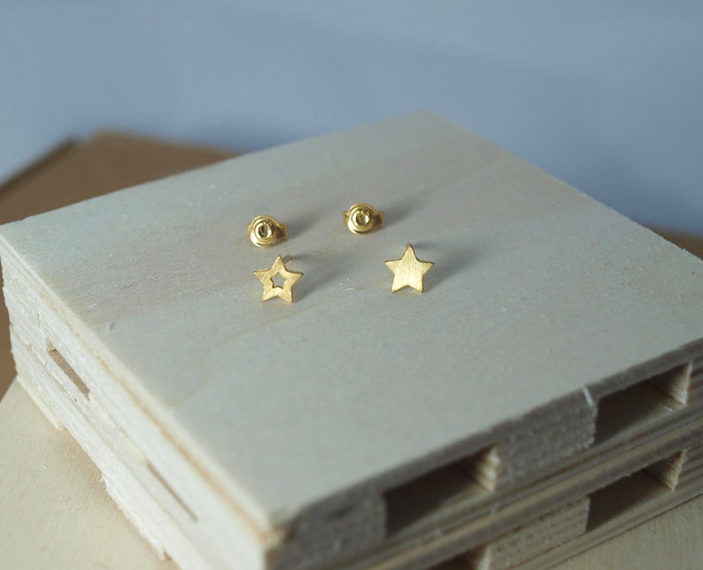 Open Star Stud Gold Star Earrings Mismatched Silver Star Studs Rose Gold-Plated Women Jewellery