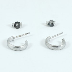 Minimalist Hoop Earrings Small Hammered Silver Hoops Elegant Everyday Jewelry image 6