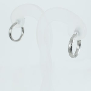 Minimalist Hoop Earrings Small Hammered Silver Hoops Elegant Everyday Jewelry image 9