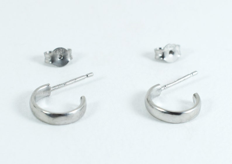 Hoops Platinum Shiny Earrings Medium Sized Silver 925 Everyday Hoop Earrings Gift for Her Small Hoop