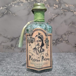 Polyjuice Potion Decorative Bottle, Green, Magical, Transformation, Mystical, Wax Sealed.