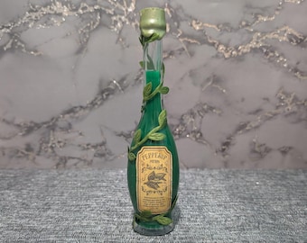 Pepperup Potion - decoratieve fles, mystiek, magisch, display, groen, natuur, drankje.