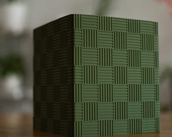 Modern Textured Tissue Box Cover – Minimalist 3D Printed Square Tissue Holder for Bathroom, Bedroom & Office