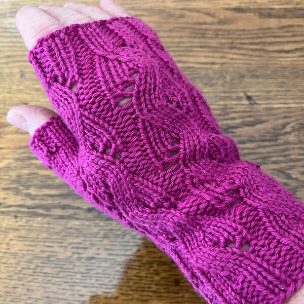 Handknit merino wool lace fingerless gloves