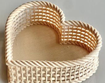 Heart Shaped Plastic Woven Basket | 3D Printed Home Decor