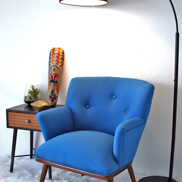 Mid-Century Tufted Danish Modern Blue and Maple Occasional Lounge Chair