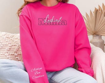 Personalized Luckiest Mama Sweatshirt, Custom Kids Names Sleeve, First Time Mama sweater, Baby Shower, St Patricks Day, Mother&#39;s Day Gift