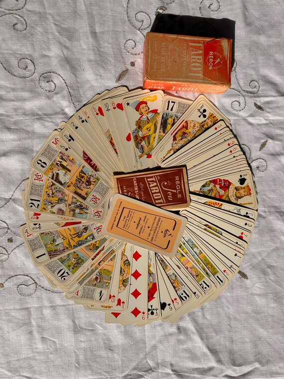 JEUX DE CARTES Catalanes Ancien Bp Grimaud EUR 250,00 - FR