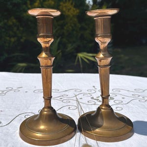 Lovely Vintage Pair of Copper Candle Holder - Copper Candlestick - Tableware - Farmhouse Decor - Rustic French Decor - Gift Ideas