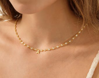 Aangepaste initiële chokerketting, 14K vergulde gepersonaliseerde briefhanger in 925 sterlingzilver, sierlijke stationsketting, cadeau voor haar