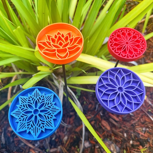 Bee & Butterfly Garden Sipper: Floral Watering Cups