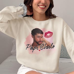 Papi Chulo Sweatshirt, Unisex Heavy Blend Crewneck, bad bunny, Funny Apparel, valentine, Statement Piece
