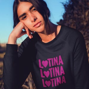 Latina Love Unisex Crewneck Sweatshirt, Cozy Gift for Her, Cute Valentine&#39;s Day Apparel, Soft Sweater for Latinas, Trendy Fall Outfit