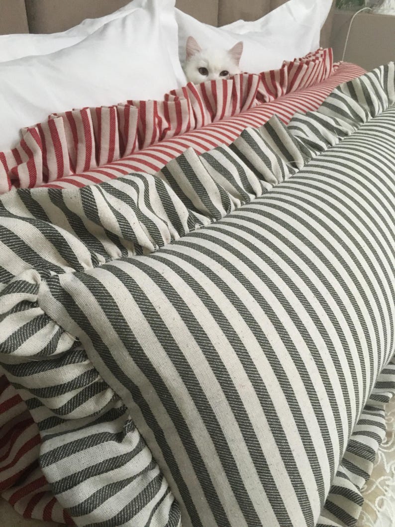 MoonHomeTex Lumbar Pillow Cover - Thumbnail 3