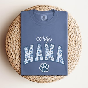 Corgi Shirt, Corgi Mom Shirt, Corgi Gifts, Corgi Dog Gift, Corgi Dad Shirt, Corgi Mama Tshirt, Corgi Lover Shirt, Dog Mom Shirt, Dog Lover