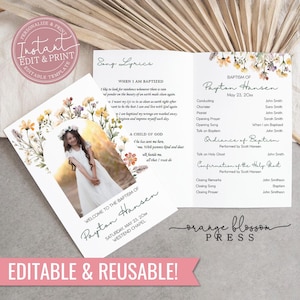 Könnte beinhalten: Eine anpassbare Tauf-Einladung mit floralen Akzenten. Das Design enthält den Text "Willkommen zur Taufe von Payton Hansen" und "Bearbeitbar & Wiederverwendbar!" Die Einladung zeigt ein Foto eines Kindes und die Zeremonie-Details.