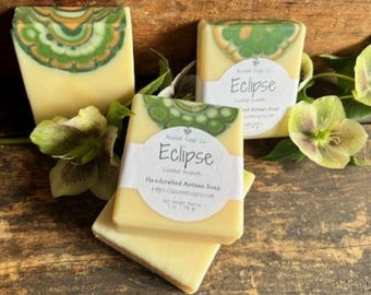 Jabón artesanal Eclipse de Ascent Soap Co.