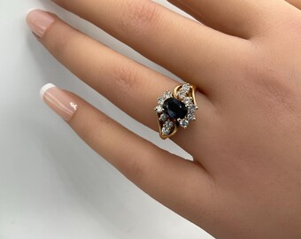 14KG Diamond & Sapphire Ring Size 6.5
