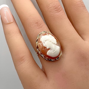 14K Gold Cameo Ring Size 7