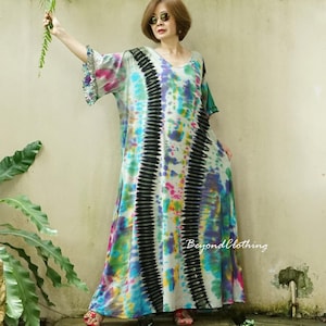 Plus Size Oversize Tie Dye Dress, Boho Ruffled Hem Sleeve V Neck Tie Dye Maxi Dress, Festival Clothing, Boho Tie Dye Resort Dress - PL1A