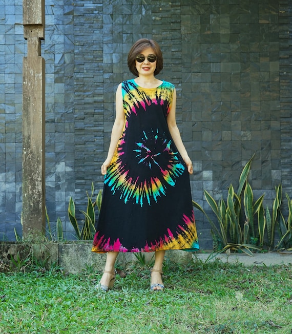 Tie dye ladies clothing 2025