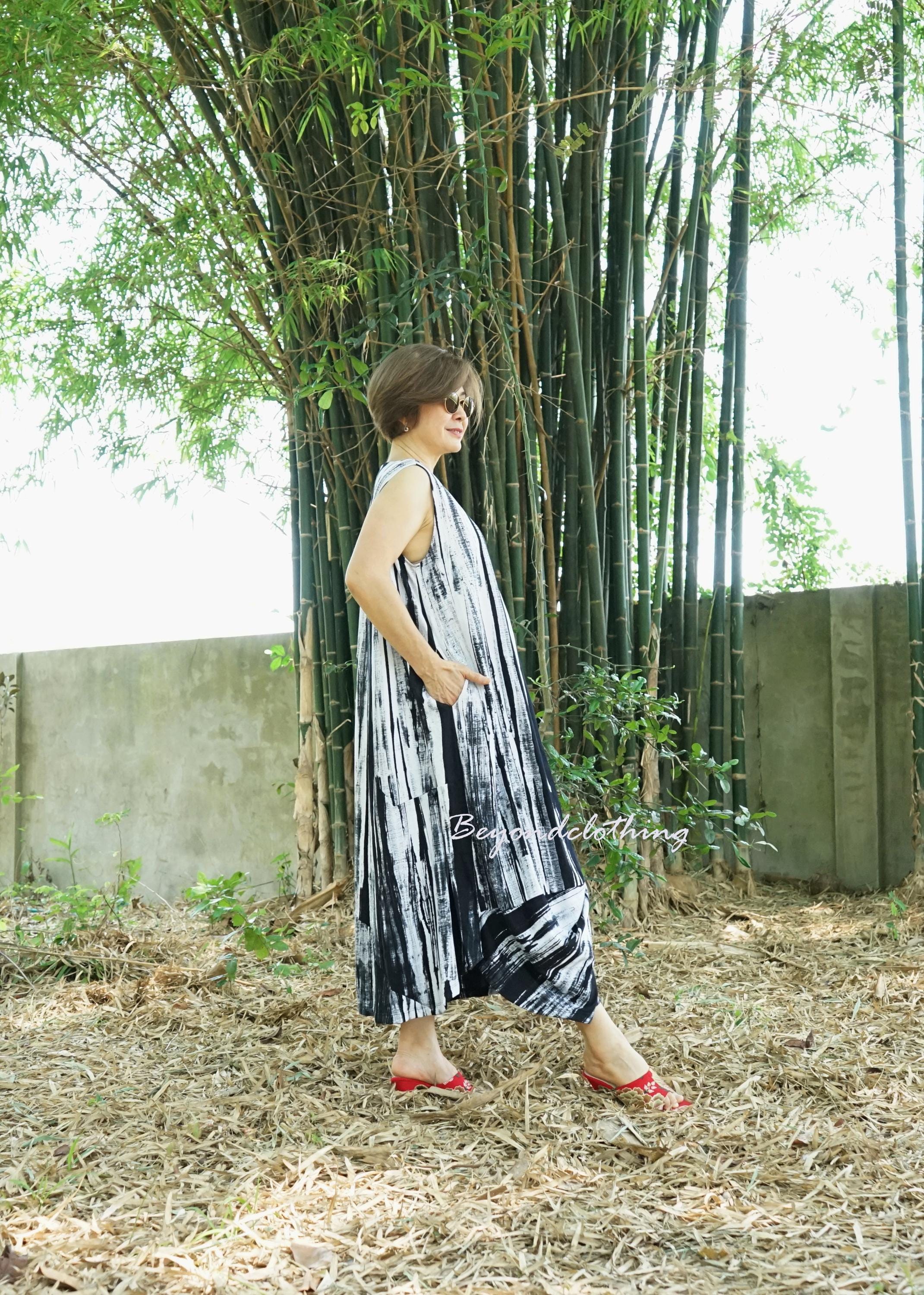 brushed cotton dresses Black and White Cotton Maxi Dress: Brush Stroke Print, Sleeveless Boho Style- D551A