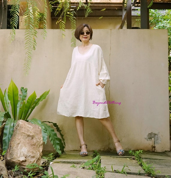 Boho Creamy White Double Cotton Gauze Tunic Dress: Plus Size V-Neck Long Sleeve DB1