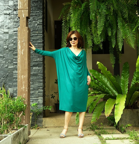 slouchy jersey dress Oversize Cowl Neck Dolman Long Sleeve Dark Green Rayon Midi windsor