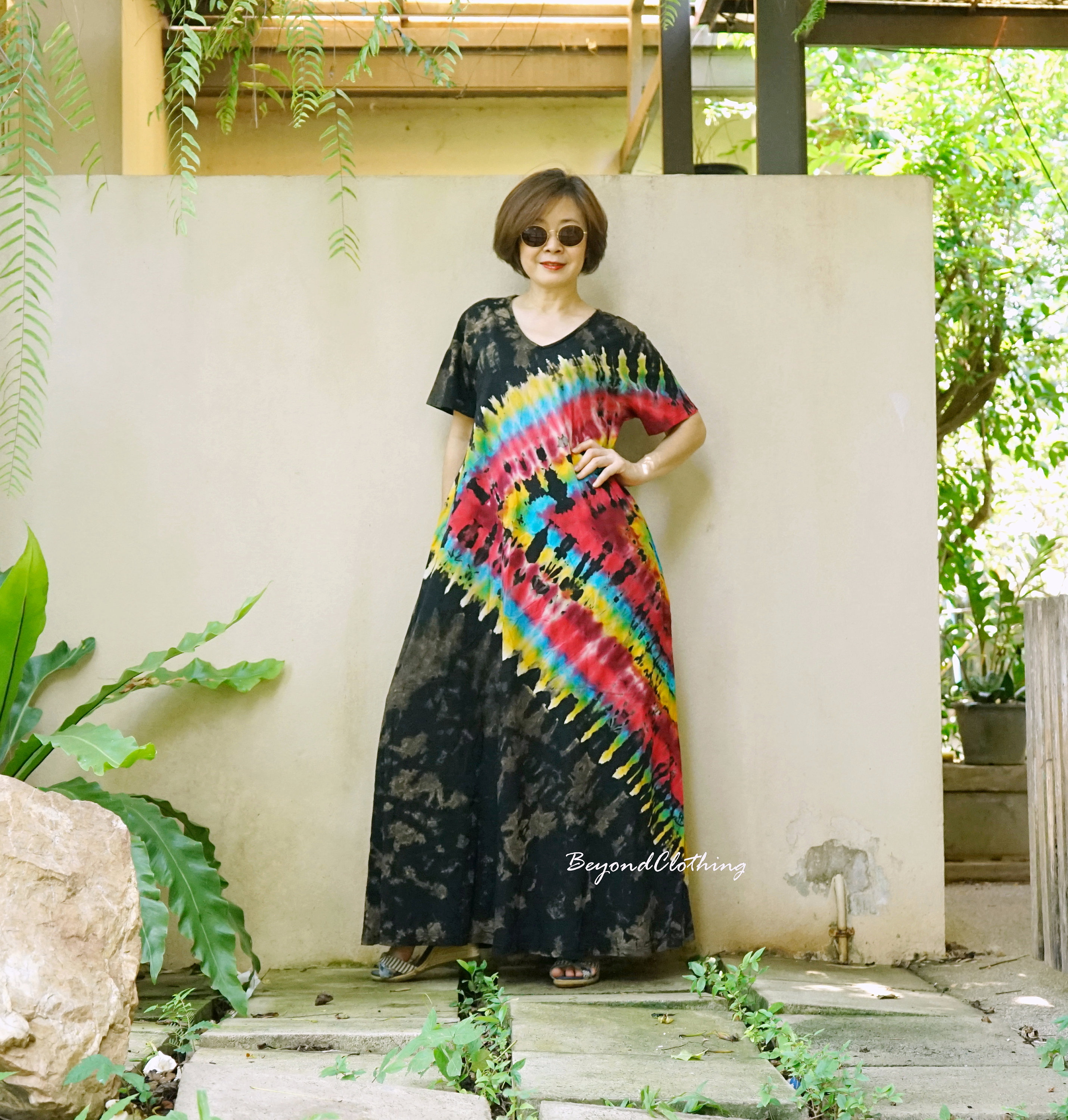 tie dye maxi dress short sleeve Boho Tie Dye Maxi Dress: Short Sleeve V-neck Cotton Festival Dress - LD61B