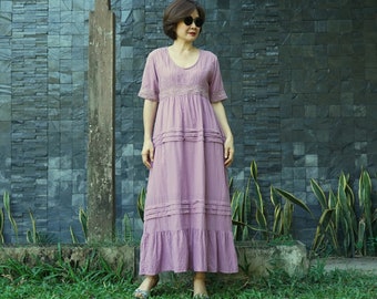 For The Good Times....Pale Plum Short Sleeve V-Neck Maxi Dress With Cotton Lace