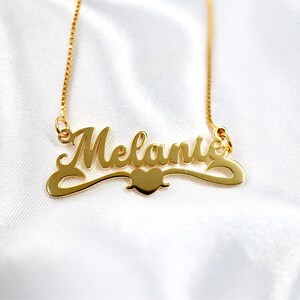 Custom Script Name Necklace, Elegant and Meaningful Jewelry Piece to Celebrate Your Identity or Loved Ones