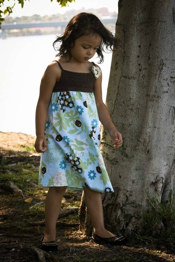 dress for four years girl