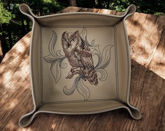 screech owl dice tray, dnd game accessory, valet tray, board game accessory, portable dice tray, table tray