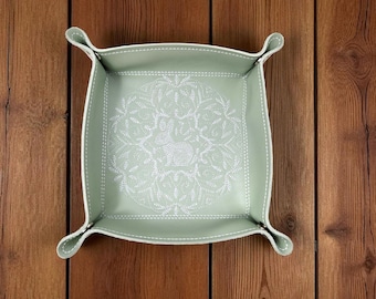 Collapsible Dice Rolling Tray, leaves and bunny dice tray