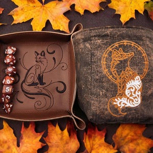 Fox gift set for gaming, fox dice tray, polyhedral dice set, role playing, vegan gift set, tabletop gaming,