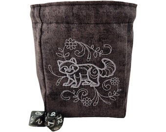 Racoon and Flower Dice Bag, RPG game bag, bag of holding, Polyhedral dice pouch, fantasy games, strategy games