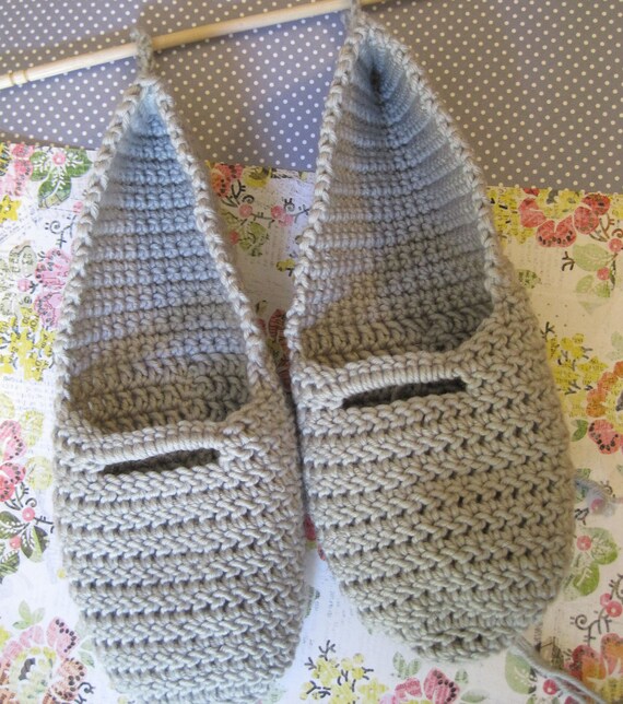 Items similar to Emma Spa Slippers Crochet PDF Pattern on Etsy