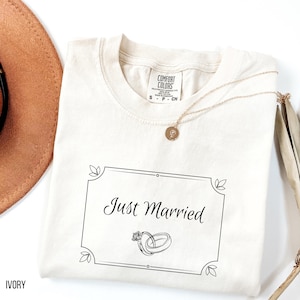Comfort Colors Just Married Shirt, Honeymoon Shirts Matching, Newlywed Shirt, Matching Couple, Mr and Mrs, Honeymoon Gifts