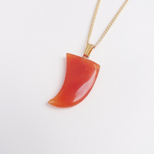 Carnelian Agate Claw Pendant on Gold Chain