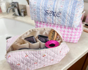 Quilted Hair Styling Tool and Makeup Bag – Personalized Travel Organizer, Curling Iron Case, Bridesmaid Travel Gift