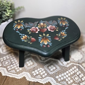 Vintage Hand-Painted Heart Shaped Step Stool | Folk Art Floral Decor | Cottagecore Wooden Stool