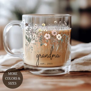 New Grandma Mug Personalized First Time Grandmother Gift Nanna Flower Glass Coffee Cup Custom 1st Time Nana Present Pregnancy Announcement