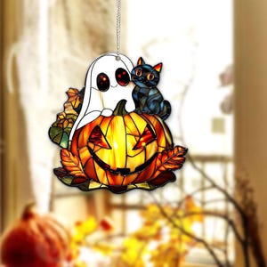 Cute Ghost Cat Suncatcher – Faux Stained Glass Pumpkin Window Hanging, Halloween Acrylic Decor for Kids Room or Cat Lover Gift