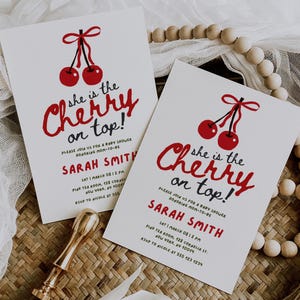 Kirsche Babypartyeinladungsvorlage Bearbeitbar Kokette Bogen laden Mädchen-Babyparty-Kirschen ein Babyparty-Dekoration Kirsche auf der Spitze einladen